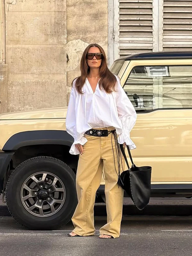 女性用ホワイトVネックタイフロントランタンスリーブシャツルー - Tie Front Shirt のレビューと価格