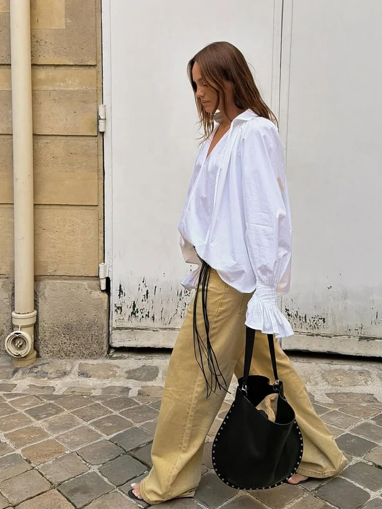 女性用ホワイトVネックタイフロントランタンスリーブシャツルー - Tie Front Shirt のレビューと価格