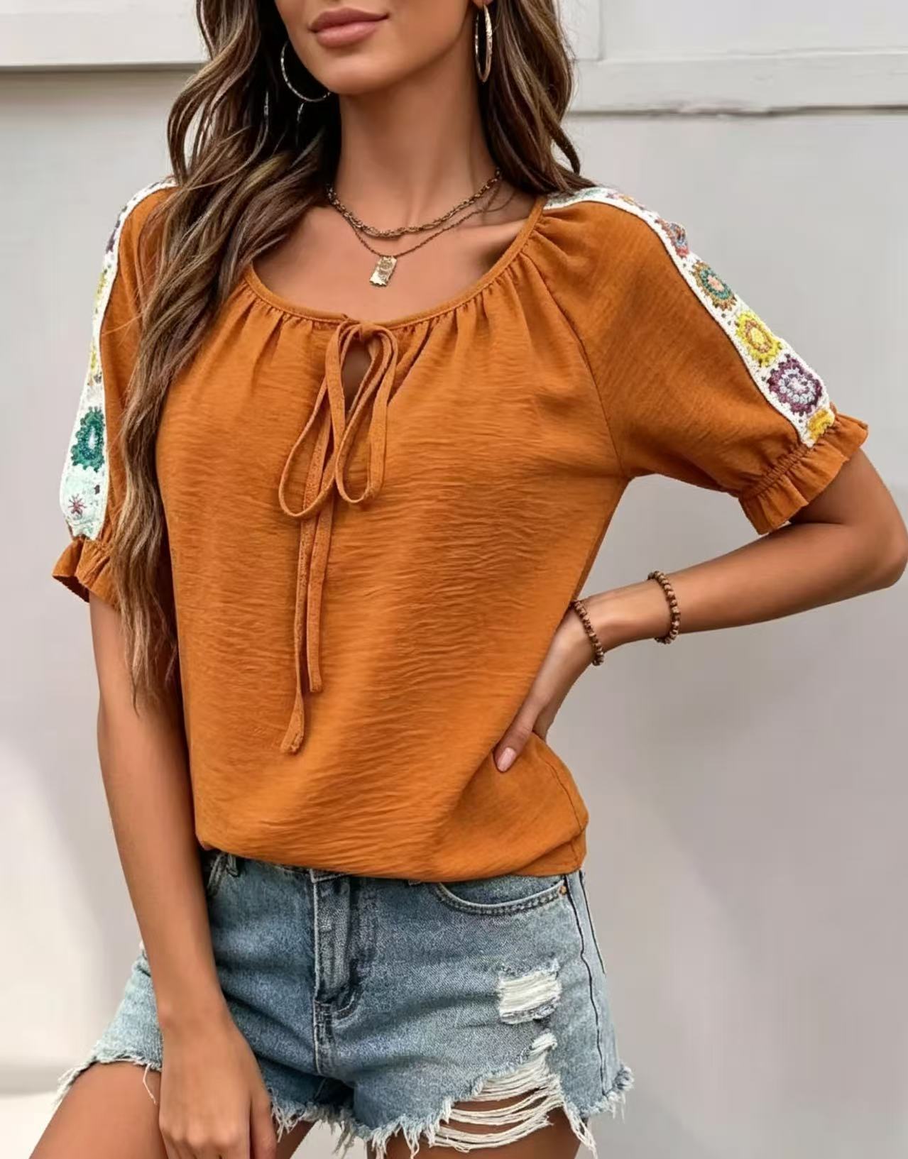 ボヘミアンスタイルの女性用ブラウス、ネック部分にタイ付き、シ - Tie Front Shirt のレビューと価格